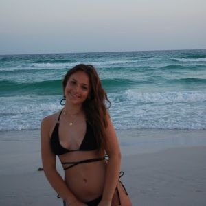 Meet your Posher, Ally